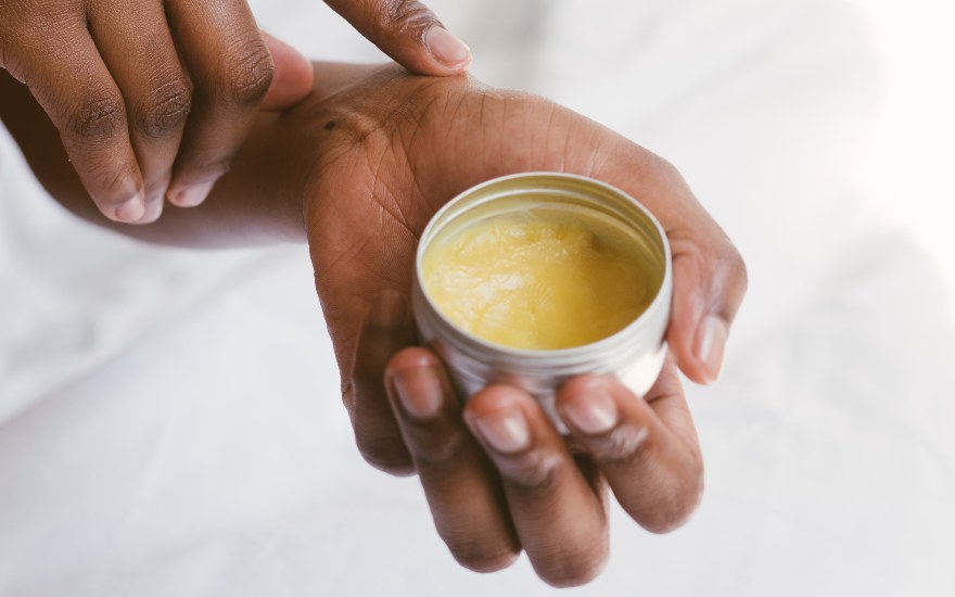 burro o crema da usare per tatuaggi
